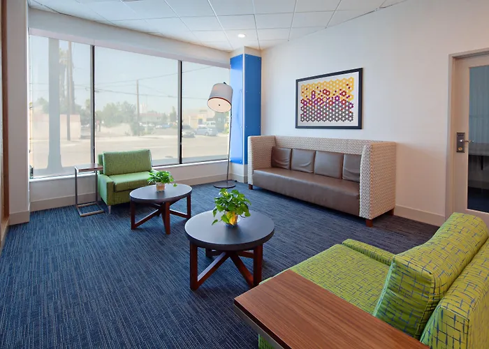 Holiday Inn Express Los Angeles Lax Airport By Ihg
